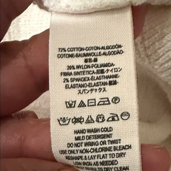 Cream Sleeveless Turtleneck Top - Picture 5 of 6